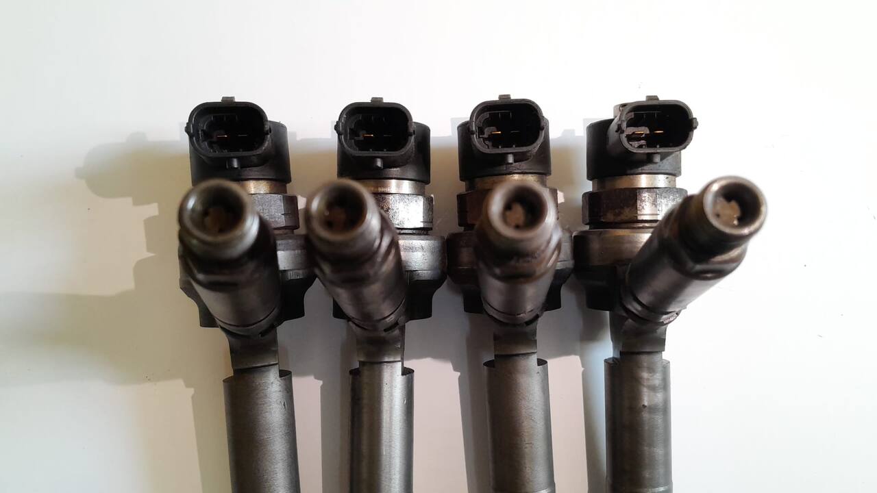 Set 4 Injectoare Bosch Opel Astra H 1.7 CDTI 101 CP - Cod 0445110175, 2003-2010