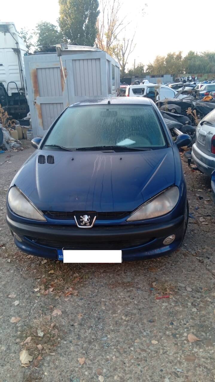 Dezmembrez Peugeot 206 (2002) - 1.1 Benzina (HFX), 5 Usi, Albastru